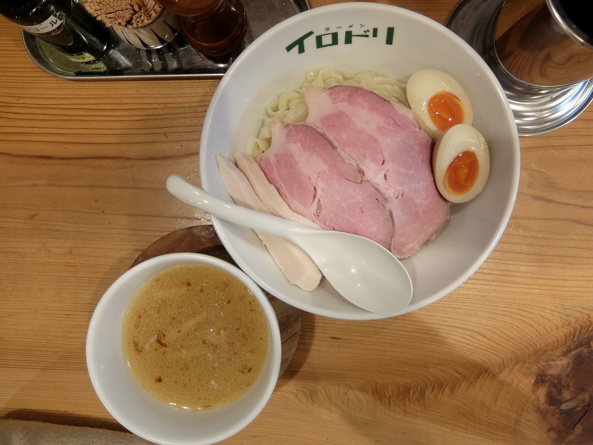 ラーメン イロドリ 岐阜市 限定 鶏節塩つけ麺 Billy S Food Camp 2nd